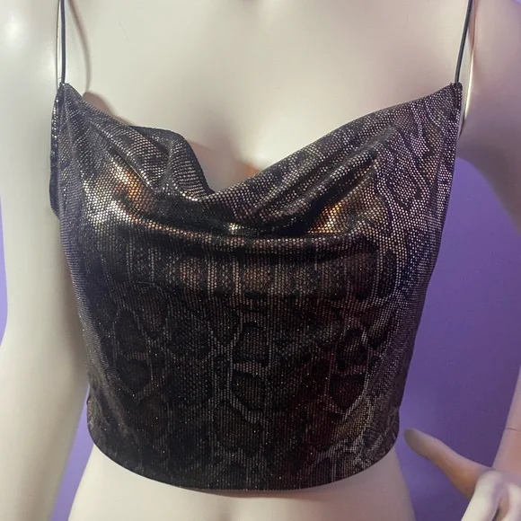 Metallic Snake Print Tank Top - Picture 6 of 6